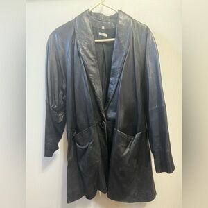 Womens Black Mid Thigh Leather Jacket Padded Shoulder Super Soft & Stylish SZ S